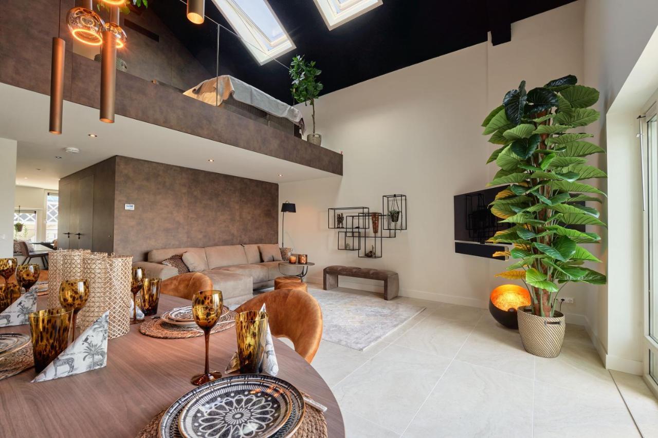 Nomad Water Lodge Harderwijk Ngoại thất bức ảnh